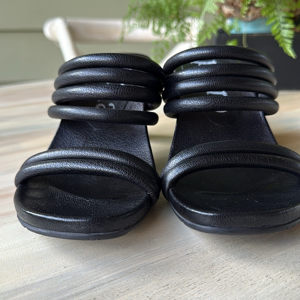 Pedro Garcia Clover Heel - Picture 6 of 12
